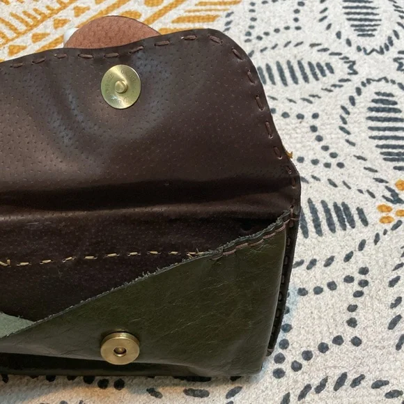 Clutch, wallet - Picture 6 of 7